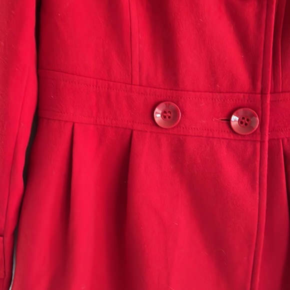 Forever 21 Red Coat size M - Picture 11 of 16
